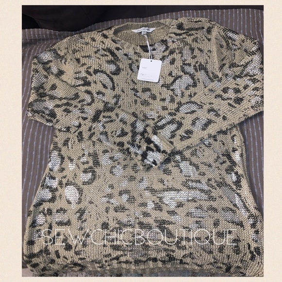 Wild Leopard Print Cozy Knit Sweater Mocha - Picture 5 of 7